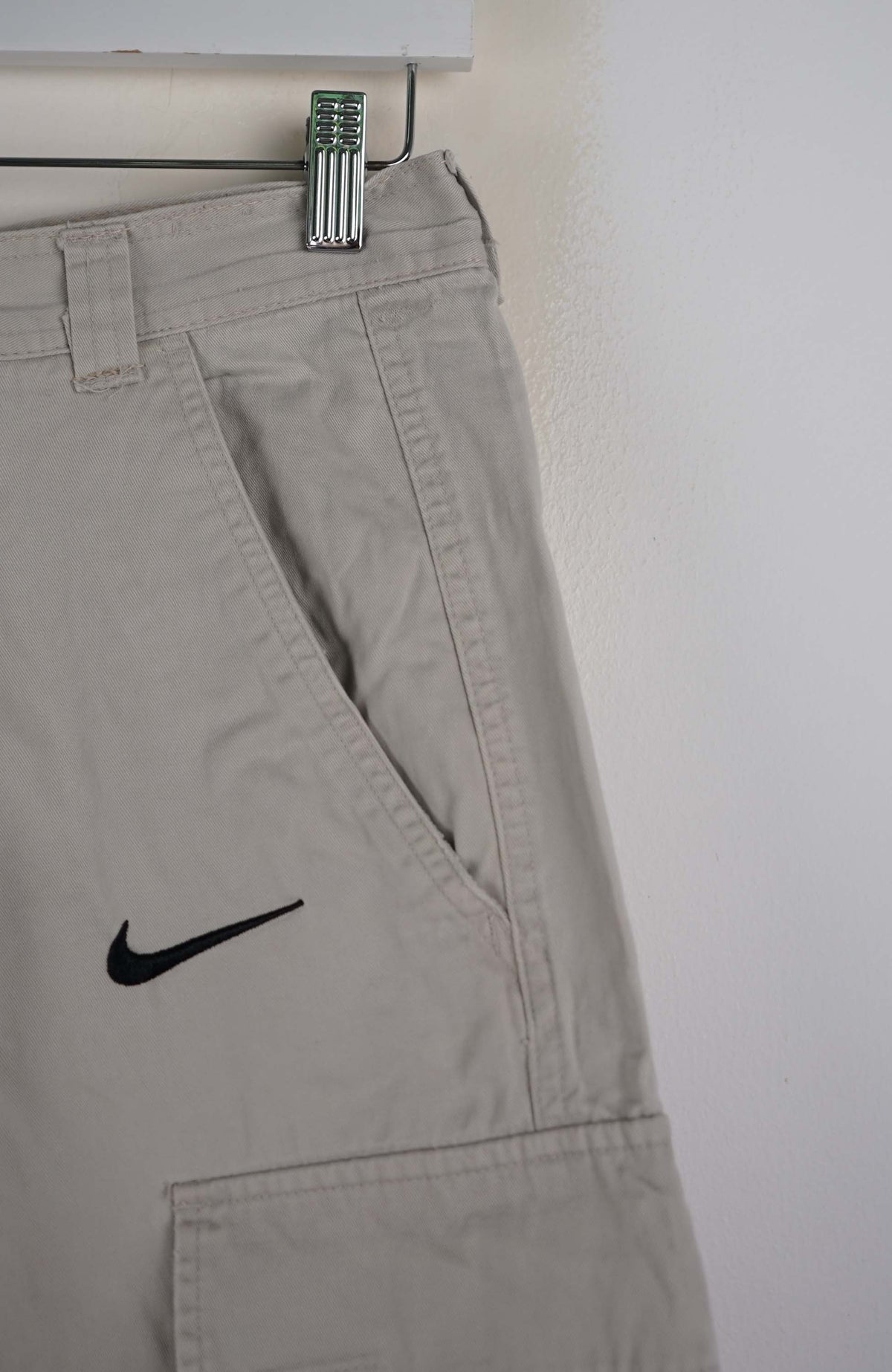 VINTAGE REWORK CARGO SHORTS W29