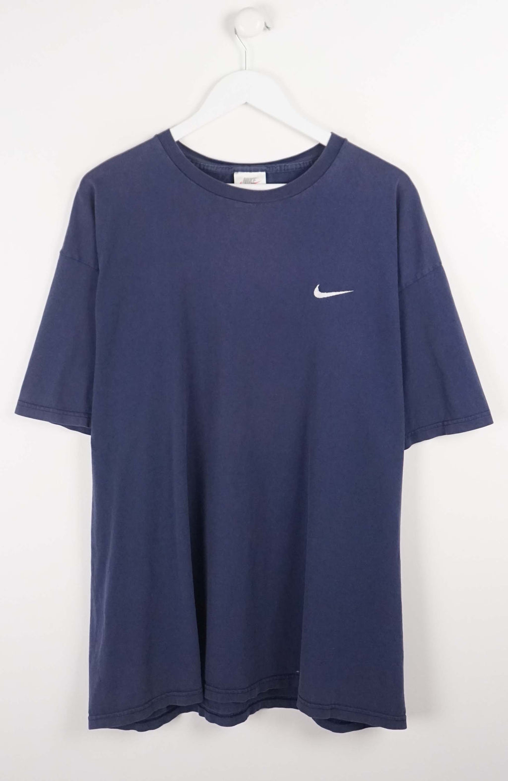VINTAGE NIKE T-SHIRT (XL)