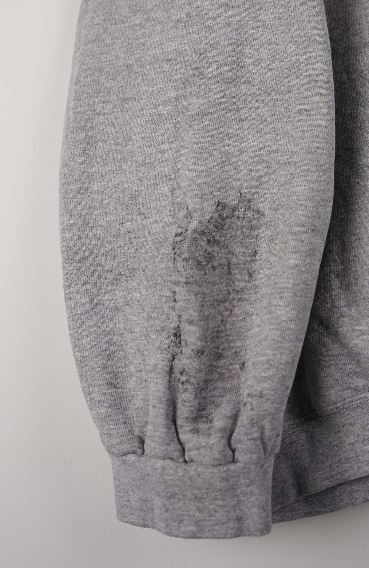 VINTAGE REEBOK SWEATER (XXL)