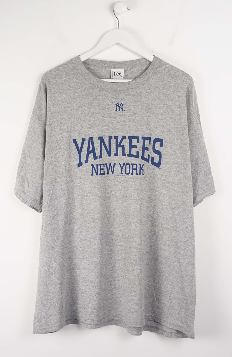 VINTAGE NEW YORK YANKEES T-SHIRT (XXL)