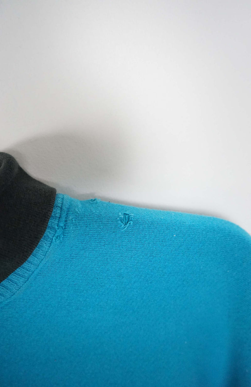 VINTAGE SAN JOSE SHARKS TURTLENECK SWEATER (L)