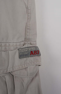 VINTAGE AEROPOSTALE CARGO SHORTS W34