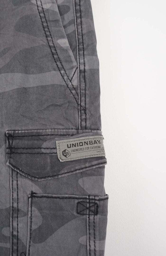 VINTAGE UNIONBAY CARGO SHORTS W33