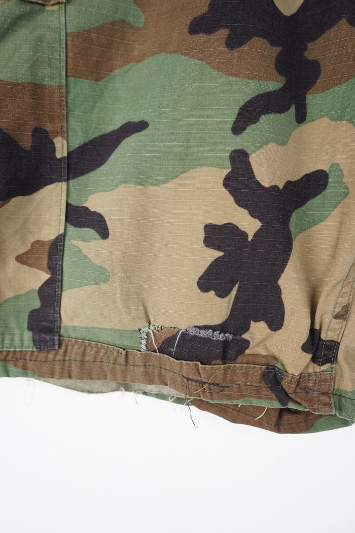 VINTAGE CAMO CARGO SHORTS W38