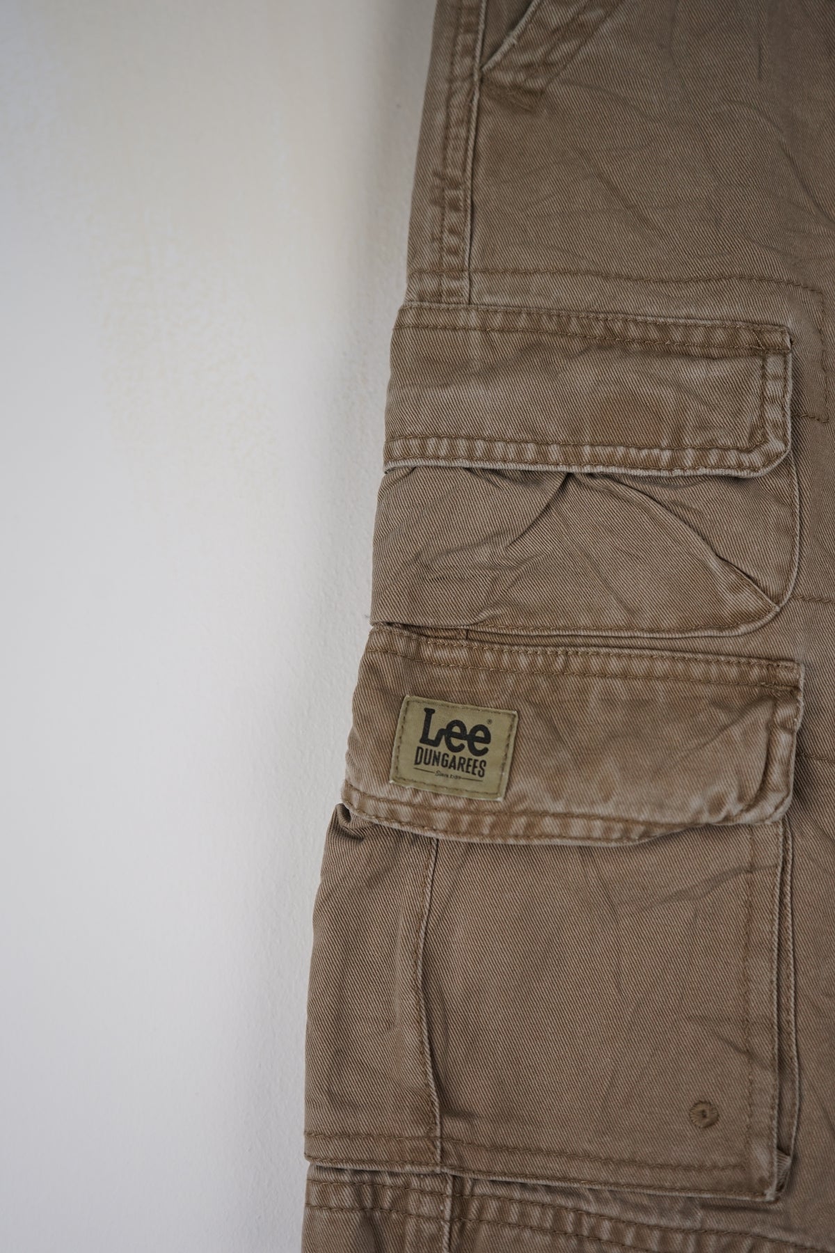 VINTAGE LEE DUNGAREES CARGO SHORTS W30