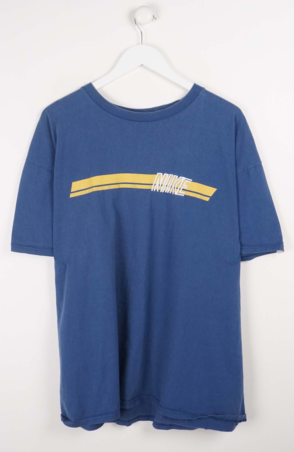 VINTAGE NIKE T-SHIRT (XXL)
