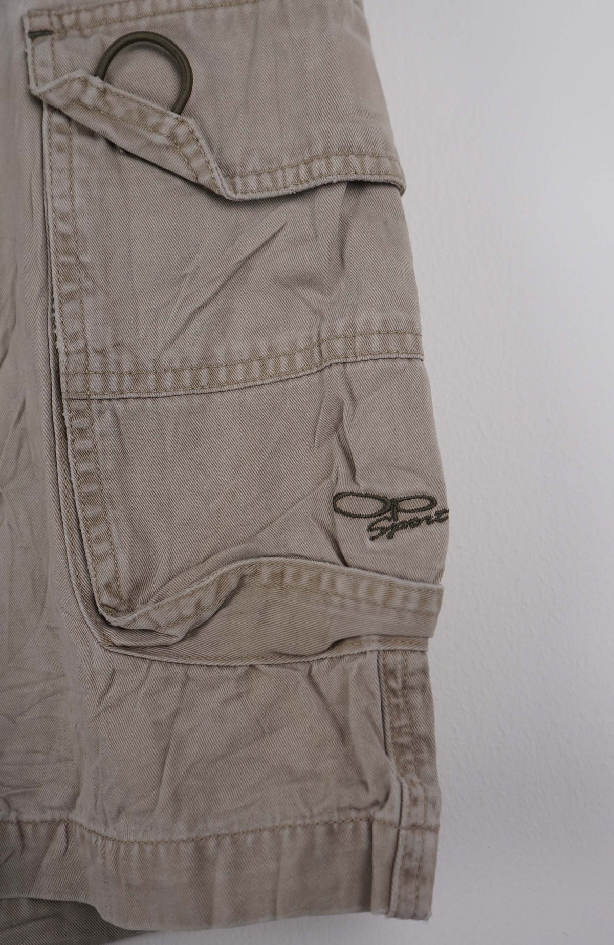 VINTAGE OCEAN PACIFIC SPORTS CARGO SHORTS W32