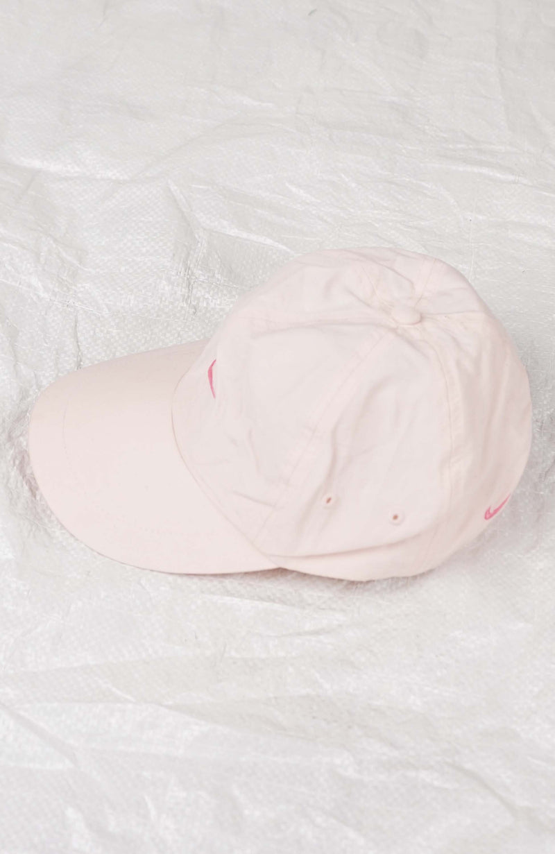 VINTAGE NIKE  HAT