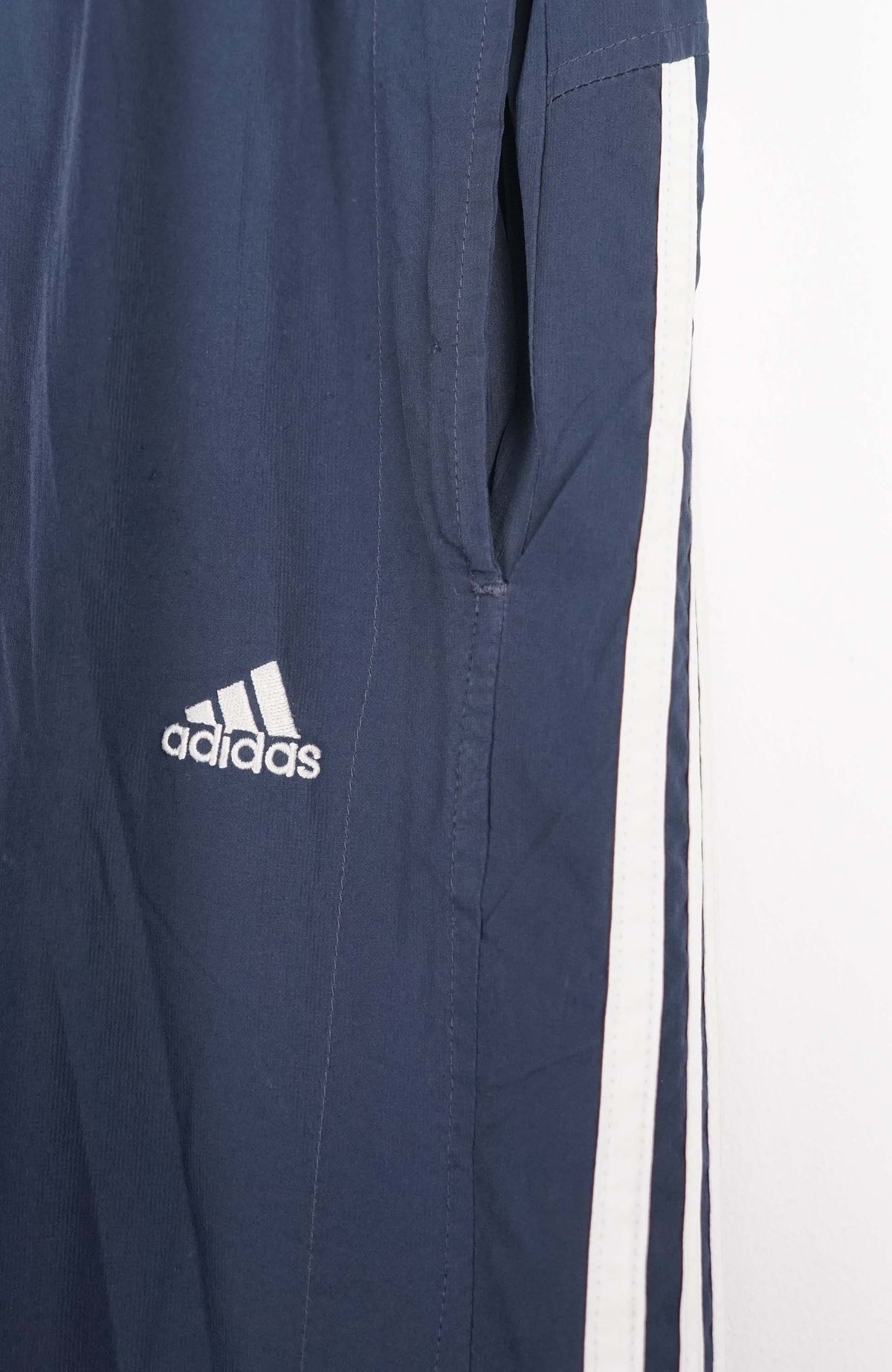 VINTAGE ADIDAS TRACK PANTS (L)