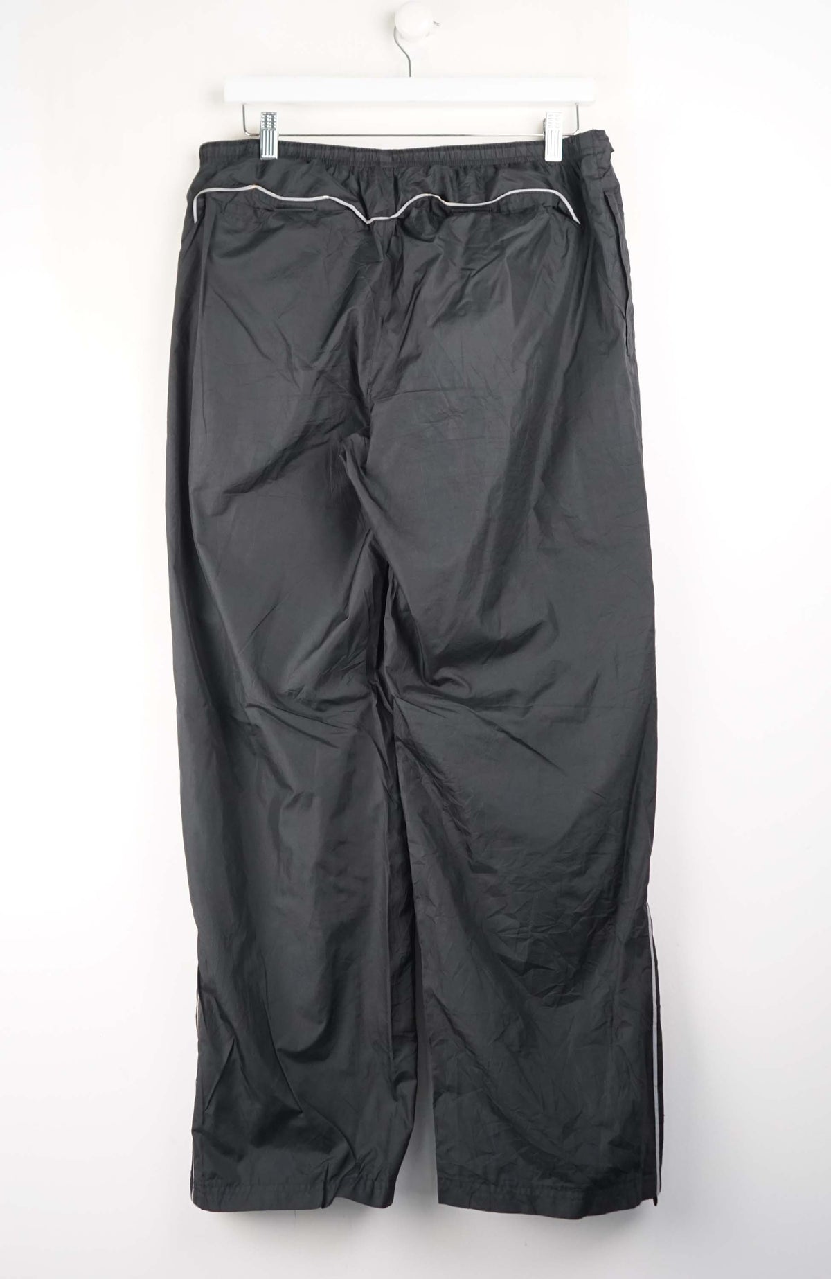 VINTAGE NIKE TRACK PANTS (L)