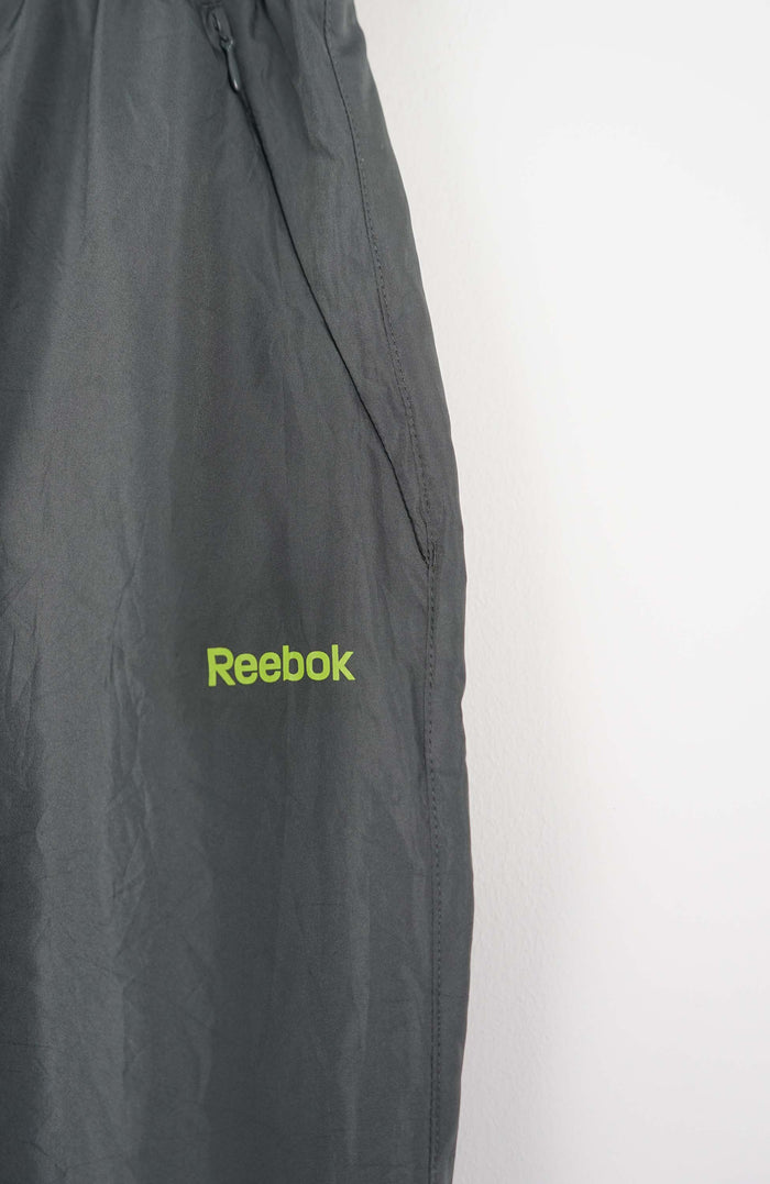 VINTAGE REEBOK TRACK PANTS (L)
