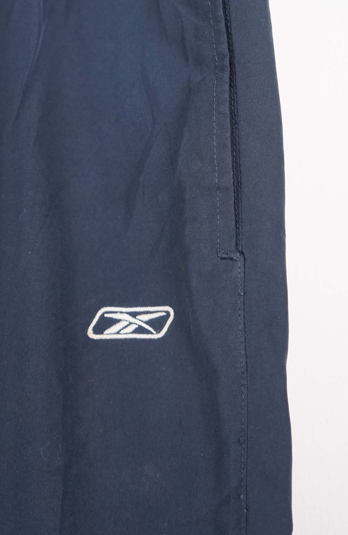 VINTAGE REEBOK TRACK PANTS (L)