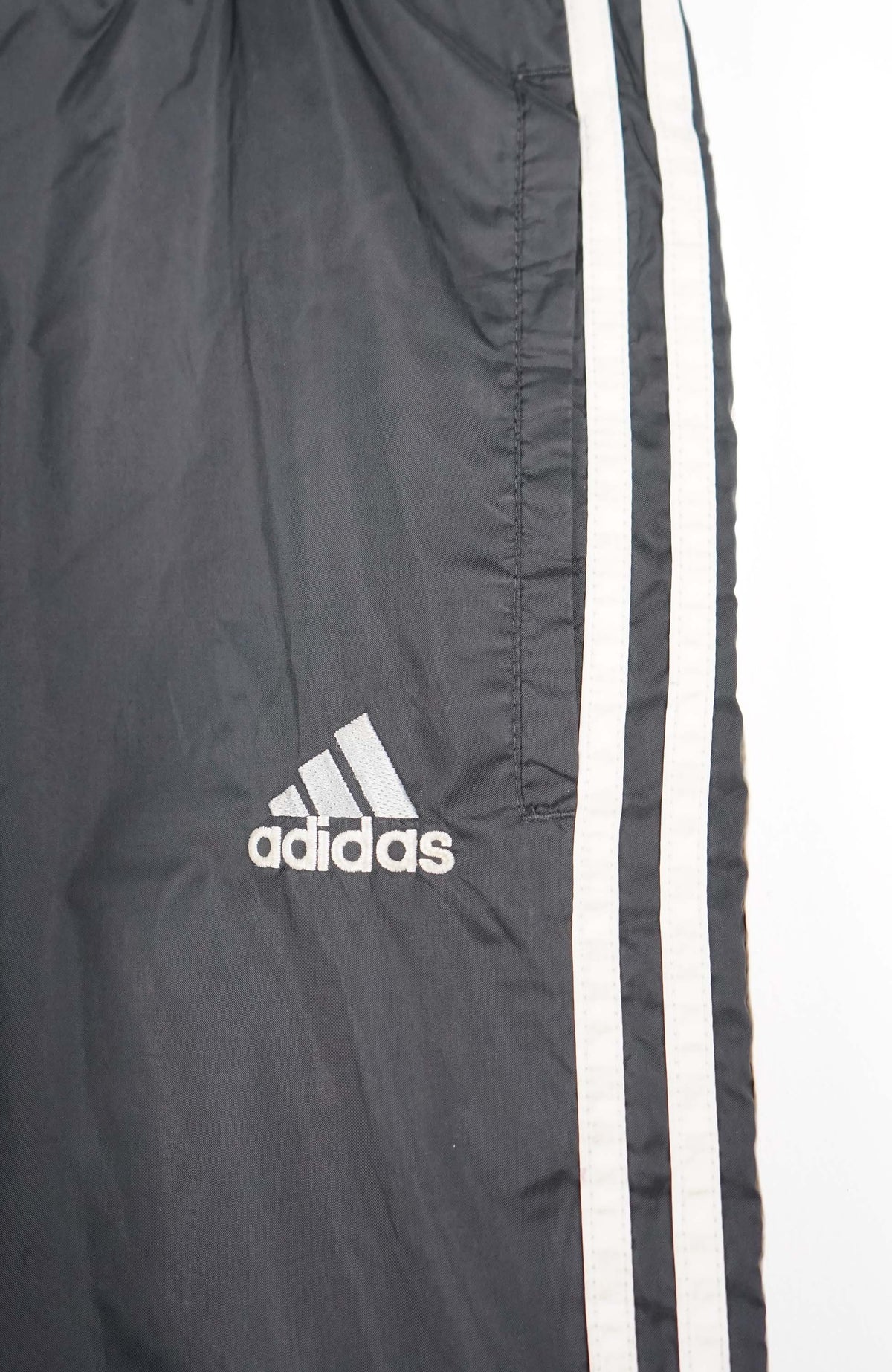 VINTAGE ADIDAS TRACK PANT SHORTS (XL)