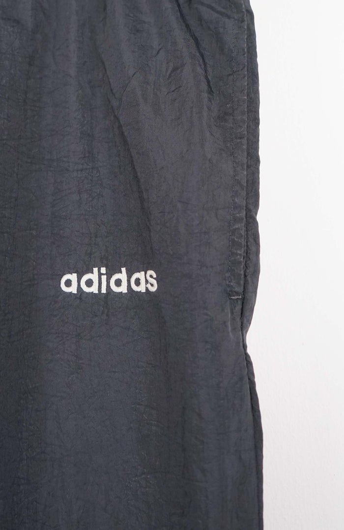 VINTAGE ADIDAS TRACK PANT SHORTS (XL)