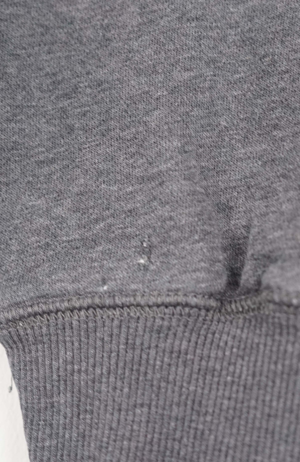 VINTAGE NIKE FULL ZIP SWEATER (S)
