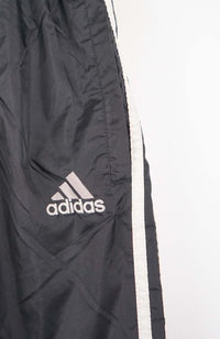 VINTAGE ADIDAS TRACK PANT SHORTS (S)