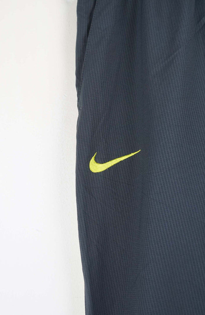VINTAGE NIKE TRACK PANTS (L)