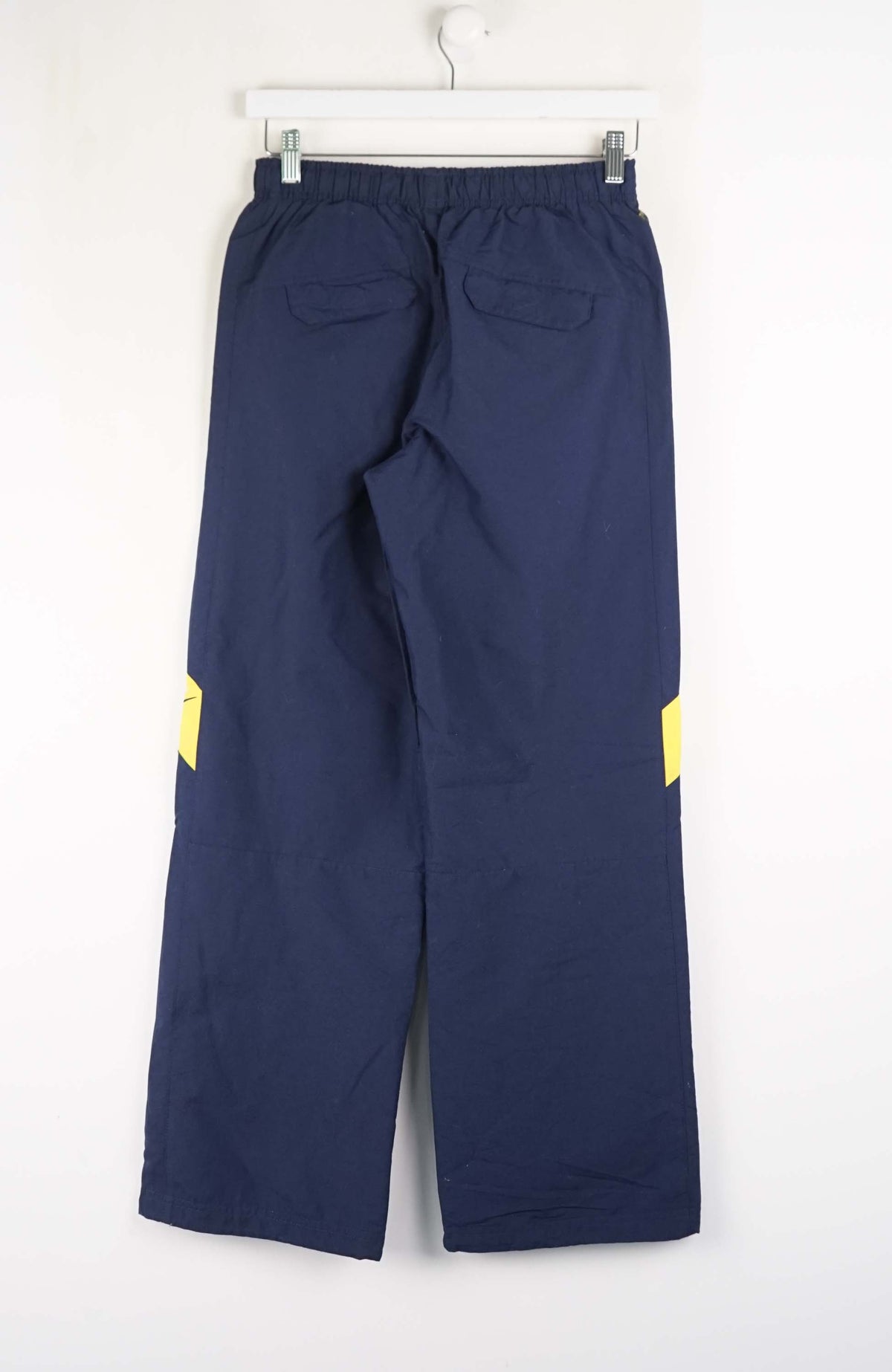 VINTAGE NIKE TRACK PANTS (S)