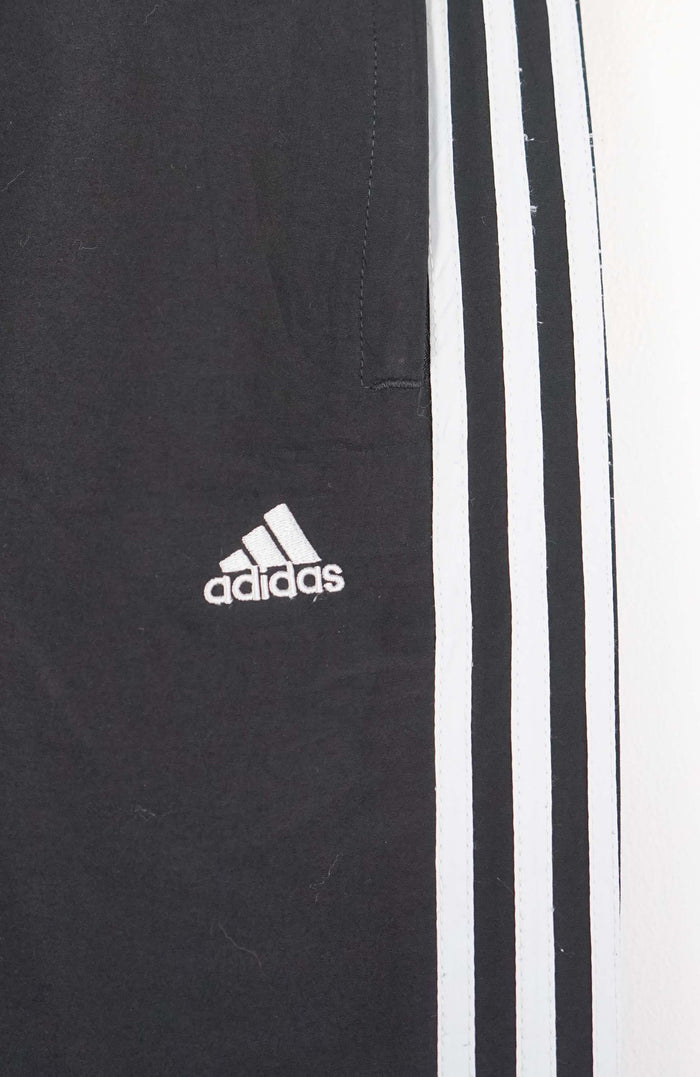 VINTAGE ADIDAS TRACK PANTS (S)