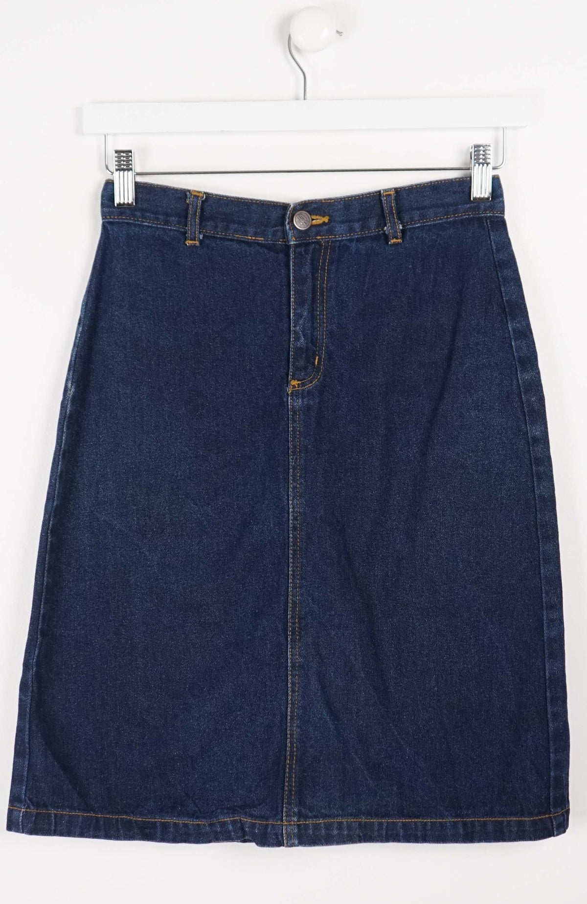 VINTAGE Y2K DICKIES DENIM SKIRT (SIZE 8)