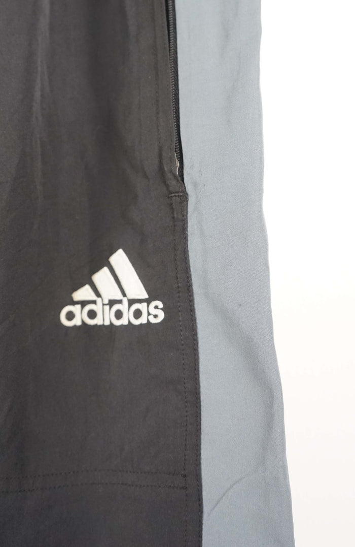VINTAGE ADIDAS TRACK PANT SHORTS (XL)