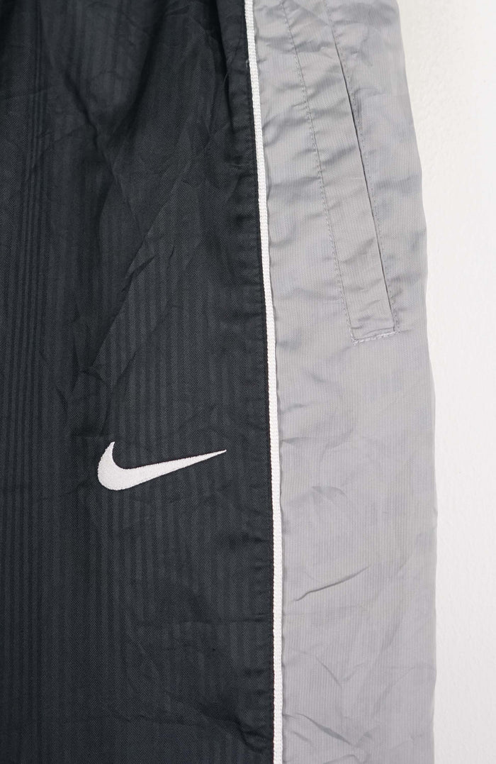 VINTAGE NIKE TRACK PANTS (XS)