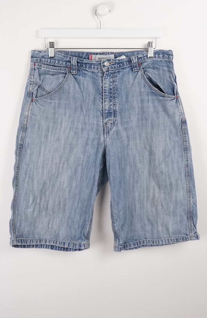 VINTAGE LEVIS JORTS W33