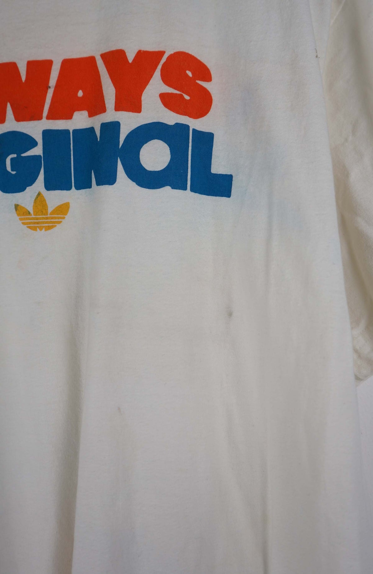 VINTAGE ADIDAS ALWAYS ORIGINAL T-SHIRT (L)