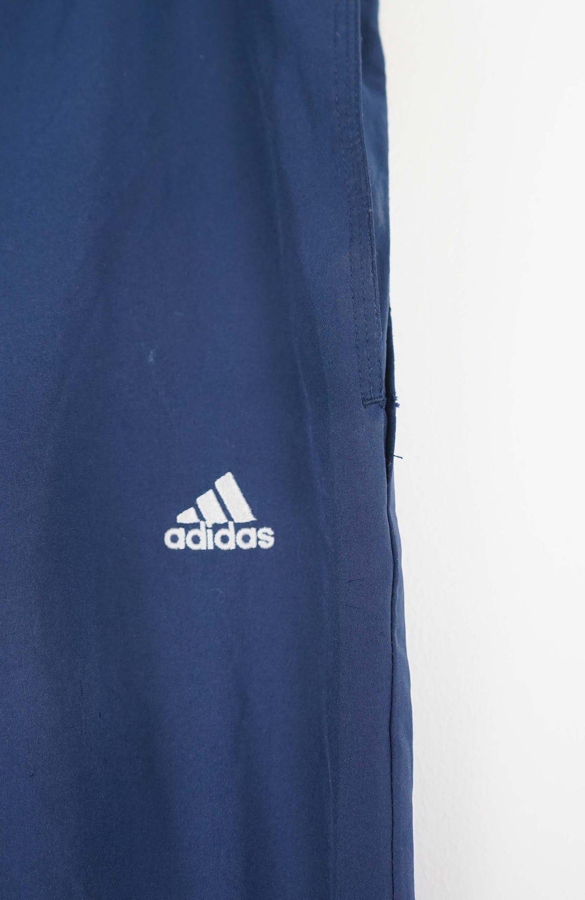 VINTAGE ADIDAS TRACK PANTS (L)