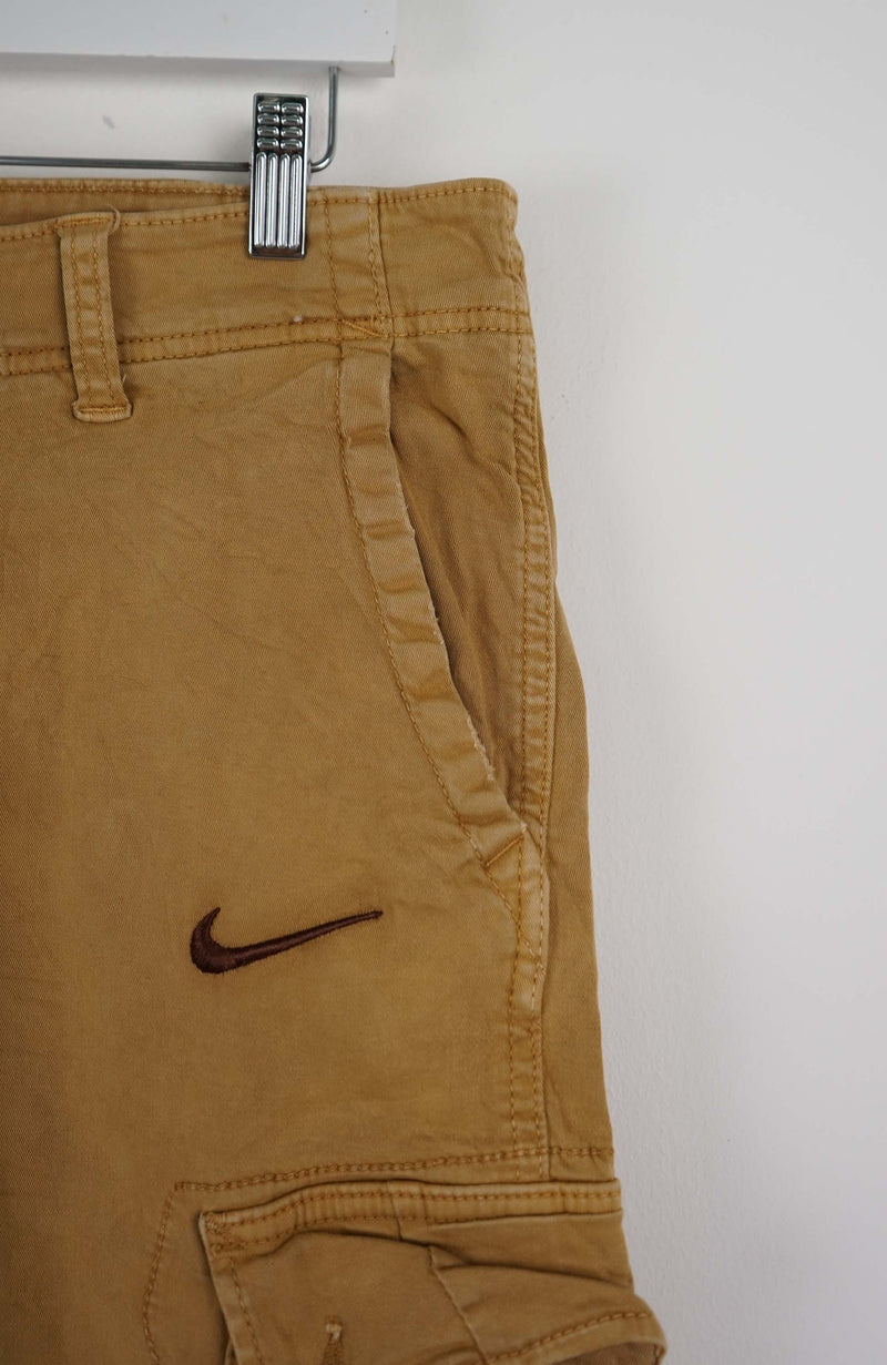 VINTAGE REWORK CARGO SHORTS W32