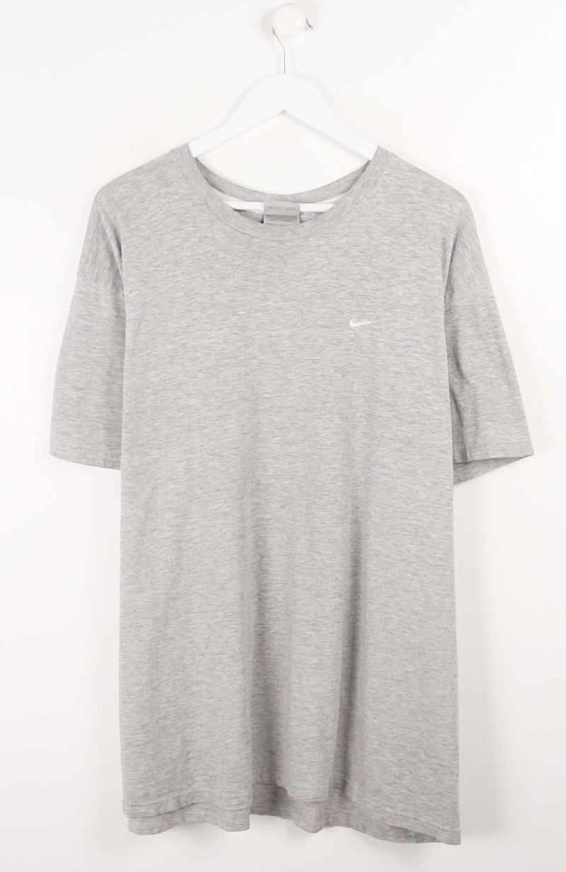 VINTAGE NIKE T-SHIRT (XXL)