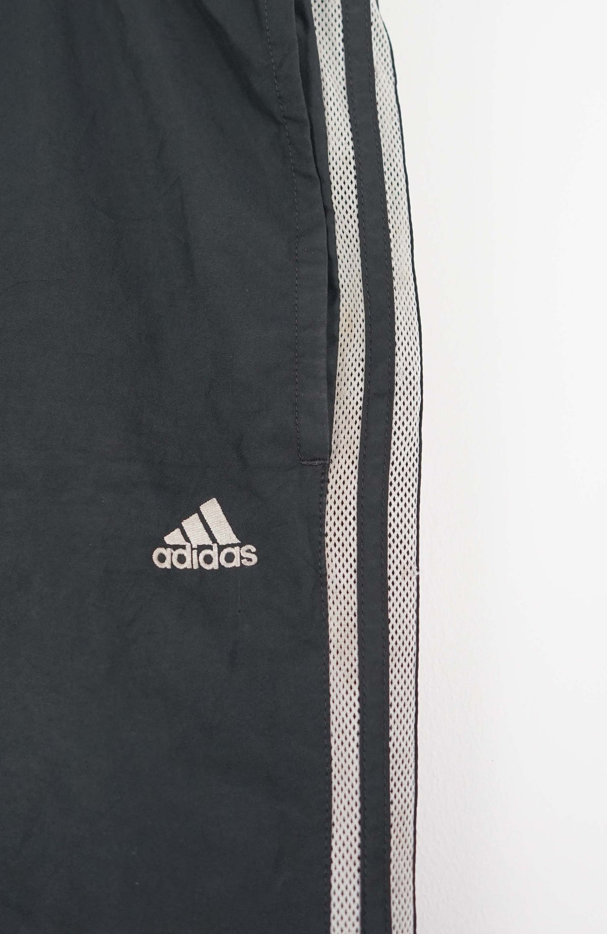 VINTAGE ADIDAS TRACK PANTS (XXXL)