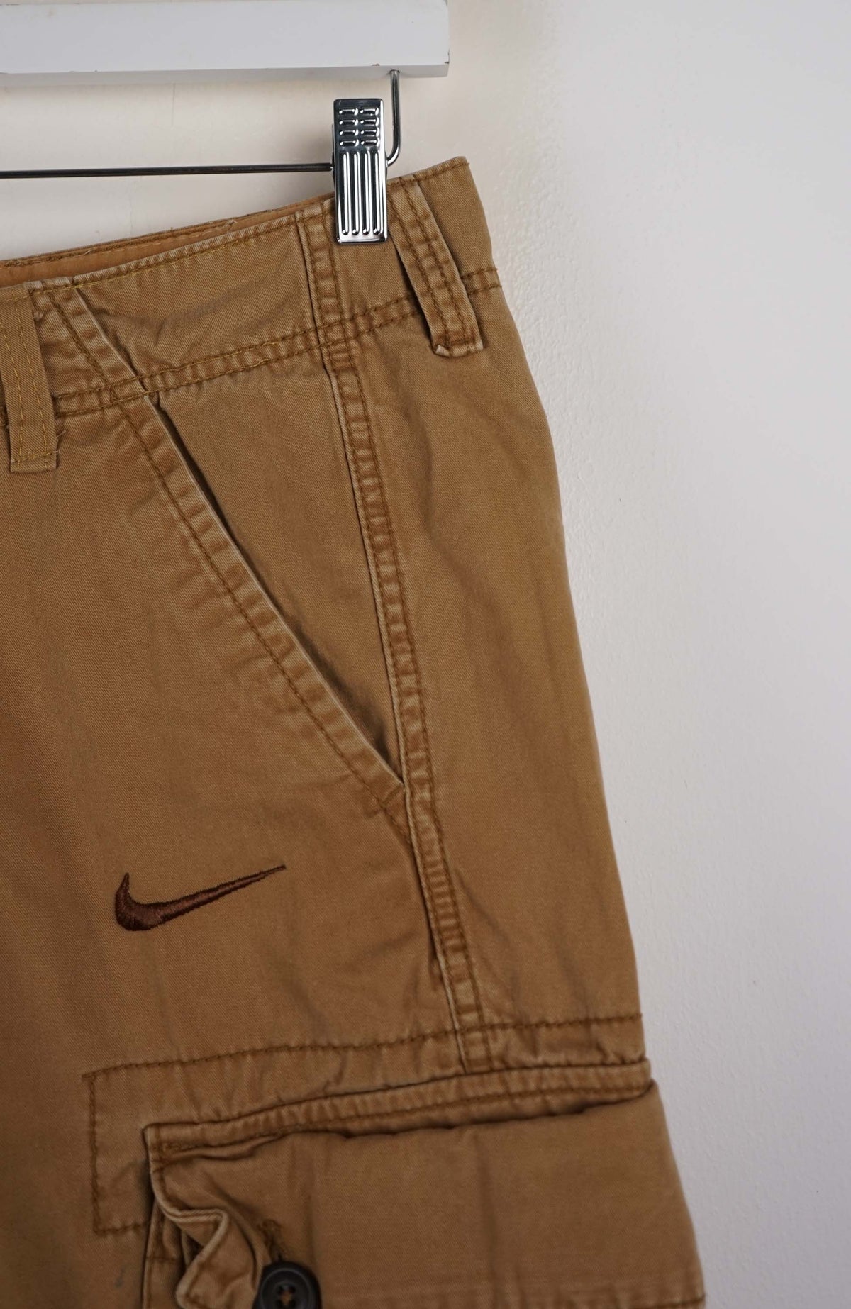 VINTAGE REWORK CARGO SHORTS W29