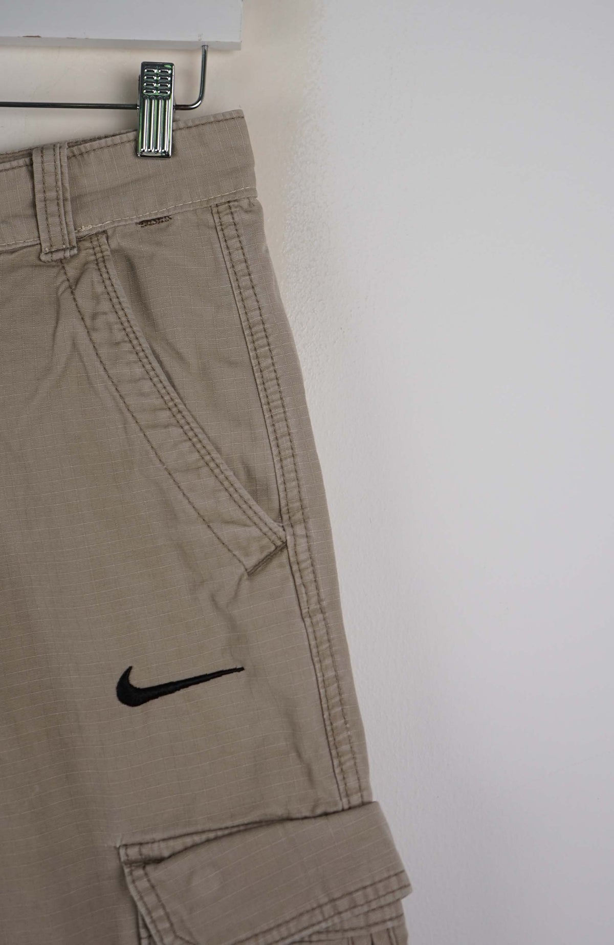 VINTAGE REWORK CARGO SHORTS W29
