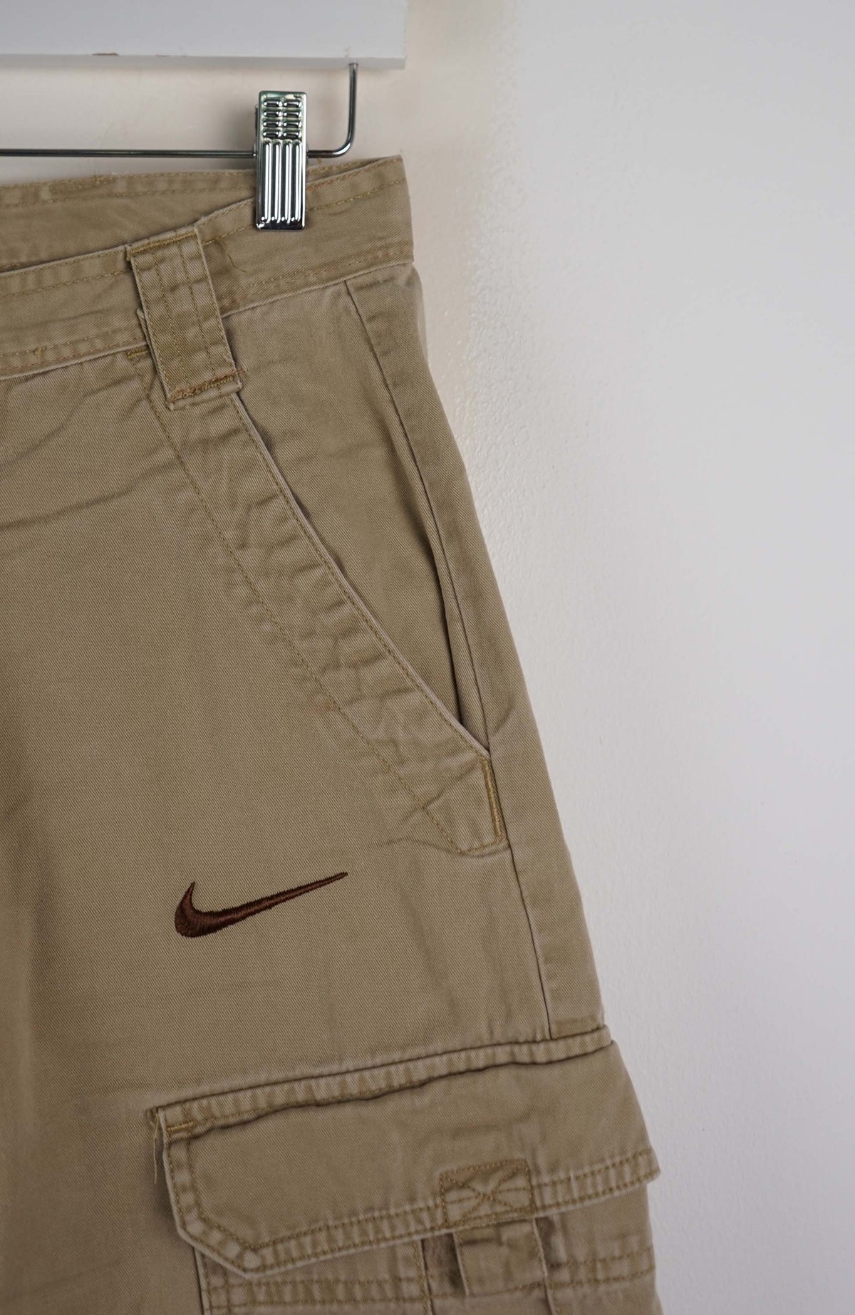 VINTAGE REWORK CARGO SHORTS W28