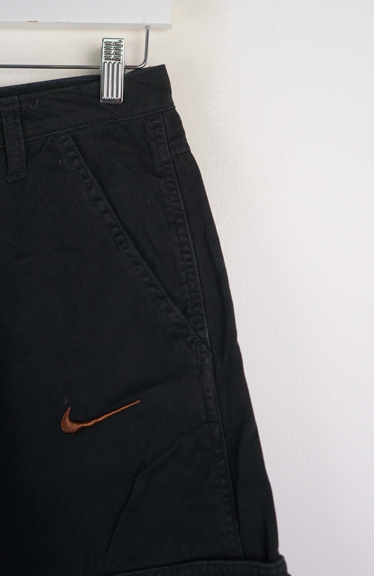 VINTAGE REWORK CARGO SHORTS W28