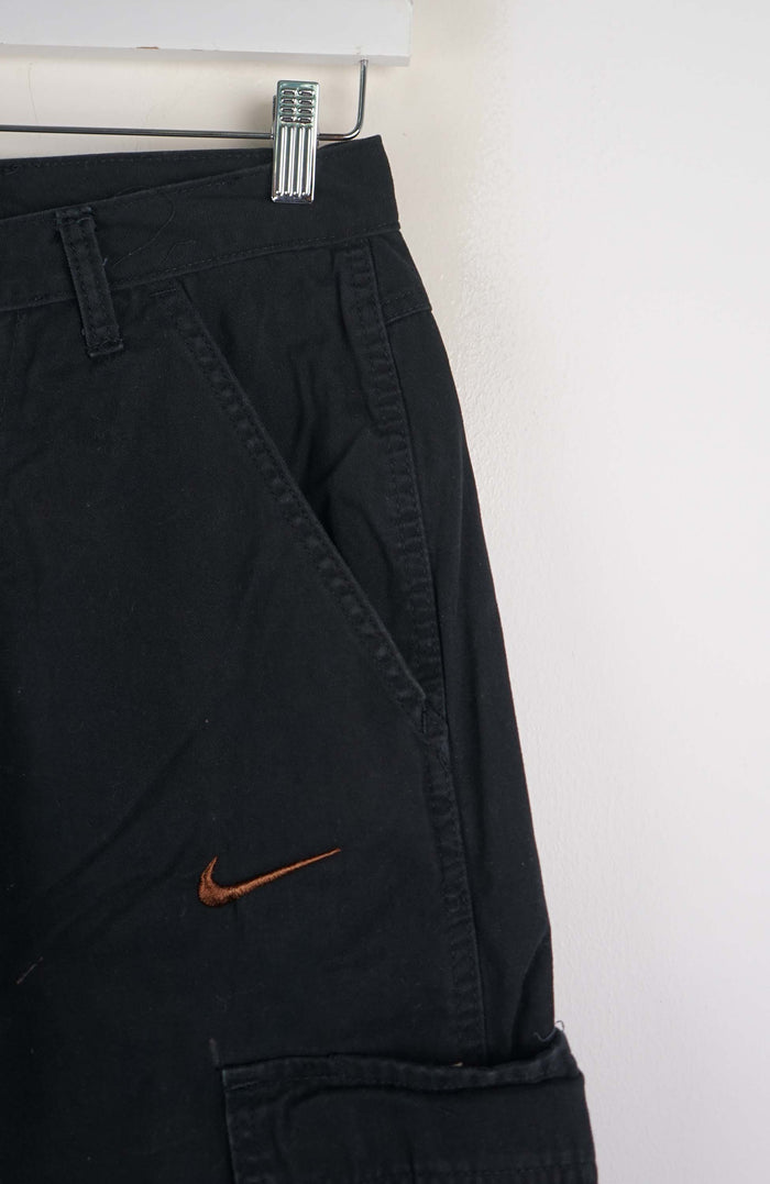 VINTAGE REWORK CARGO SHORTS W28