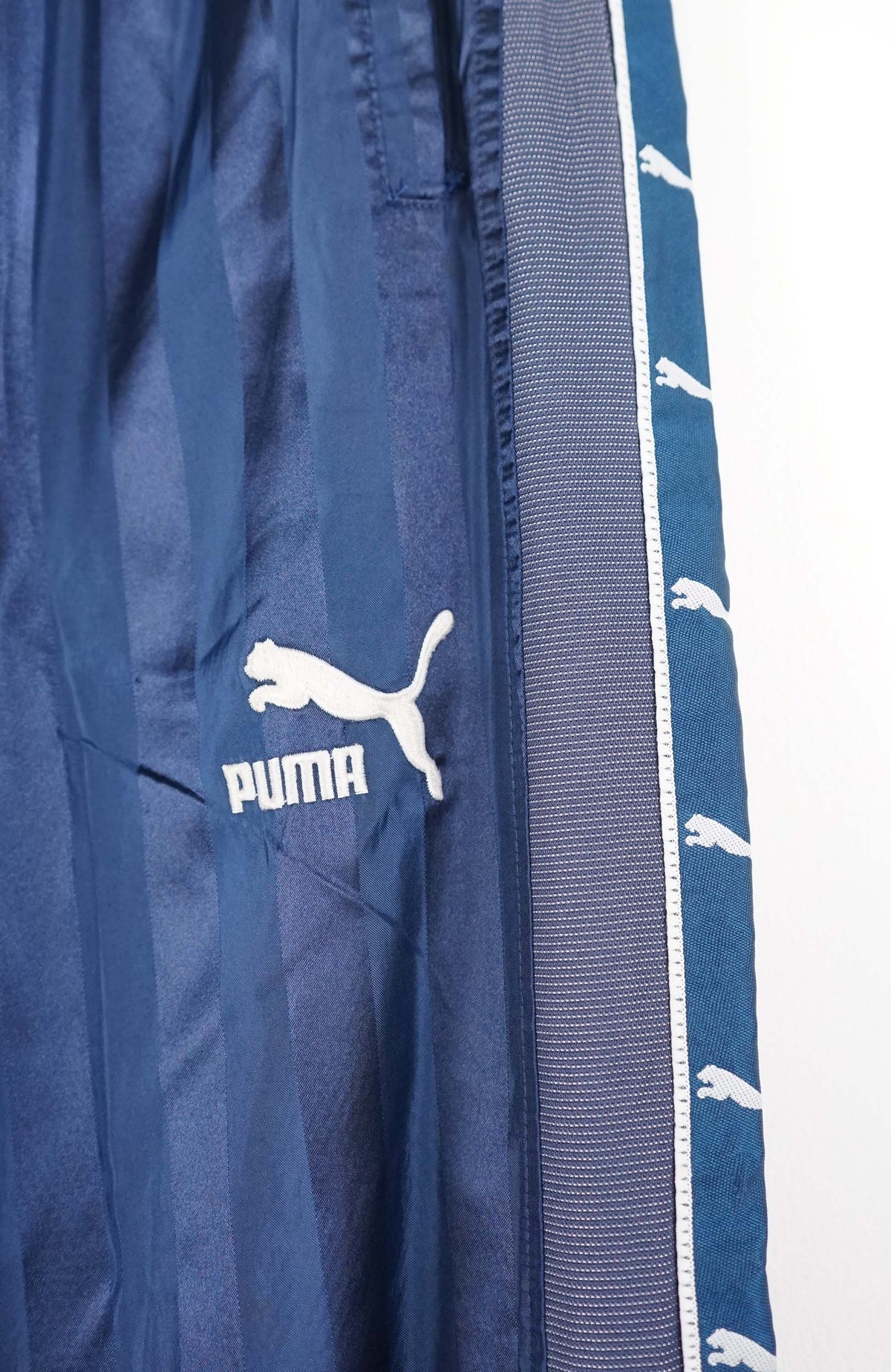 VINTAGE PUMA TRACK PANTS (M)
