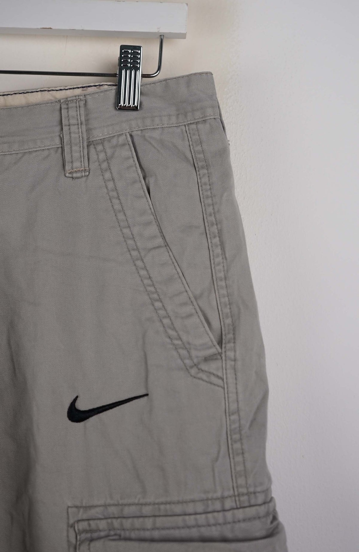 VINTAGE REWORK CARGO SHORTS W32