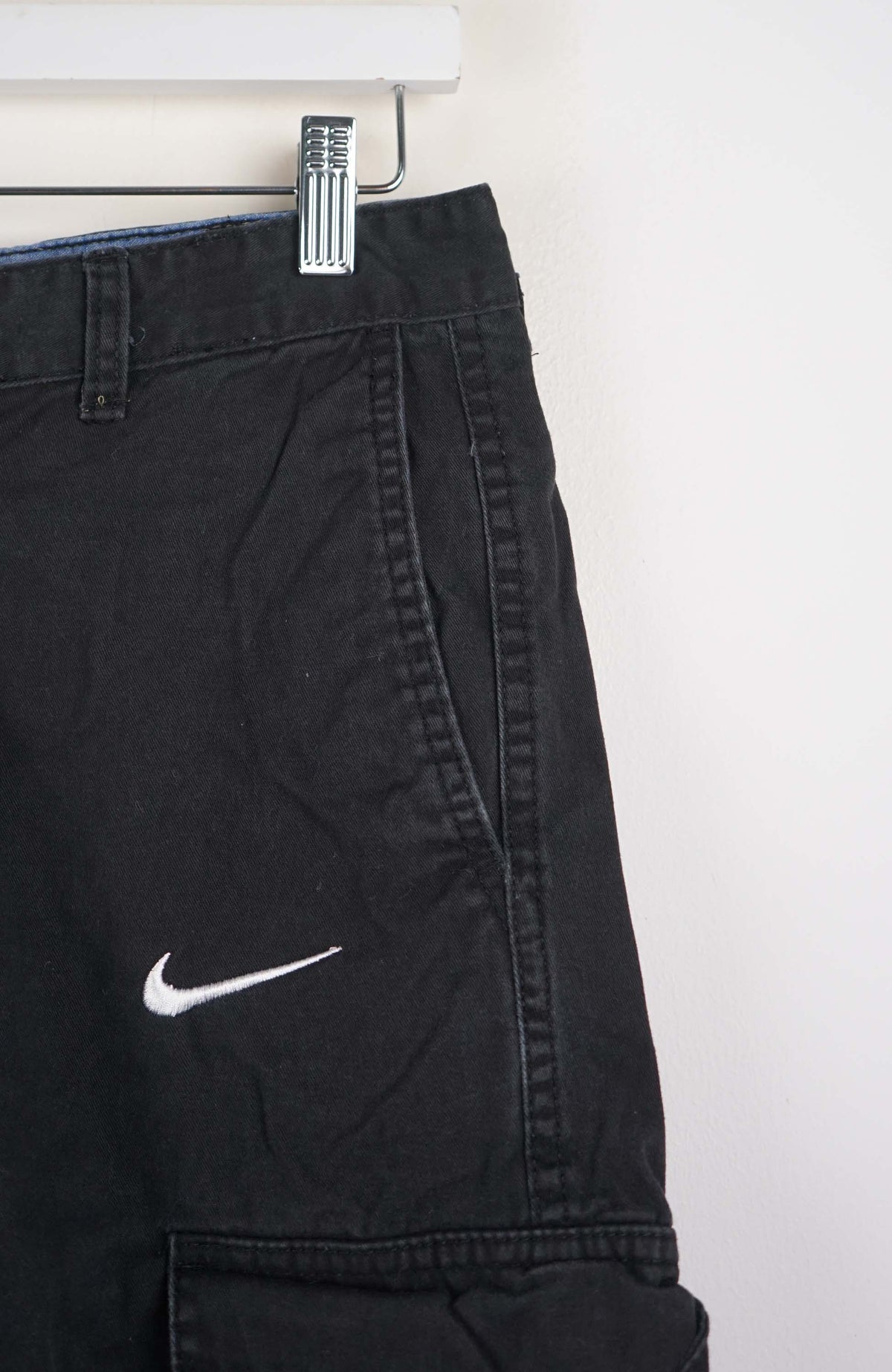 VINTAGE REWORK CARGO SHORTS W30