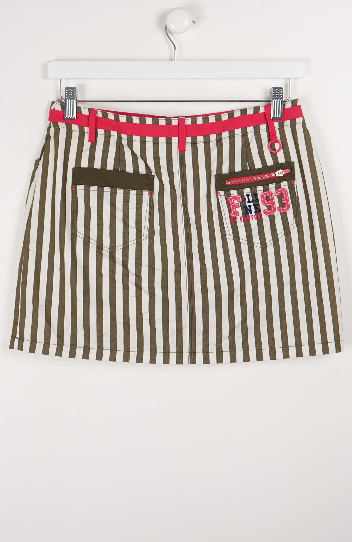 VINTAGE Y2K SKIRT (SIZE 10)
