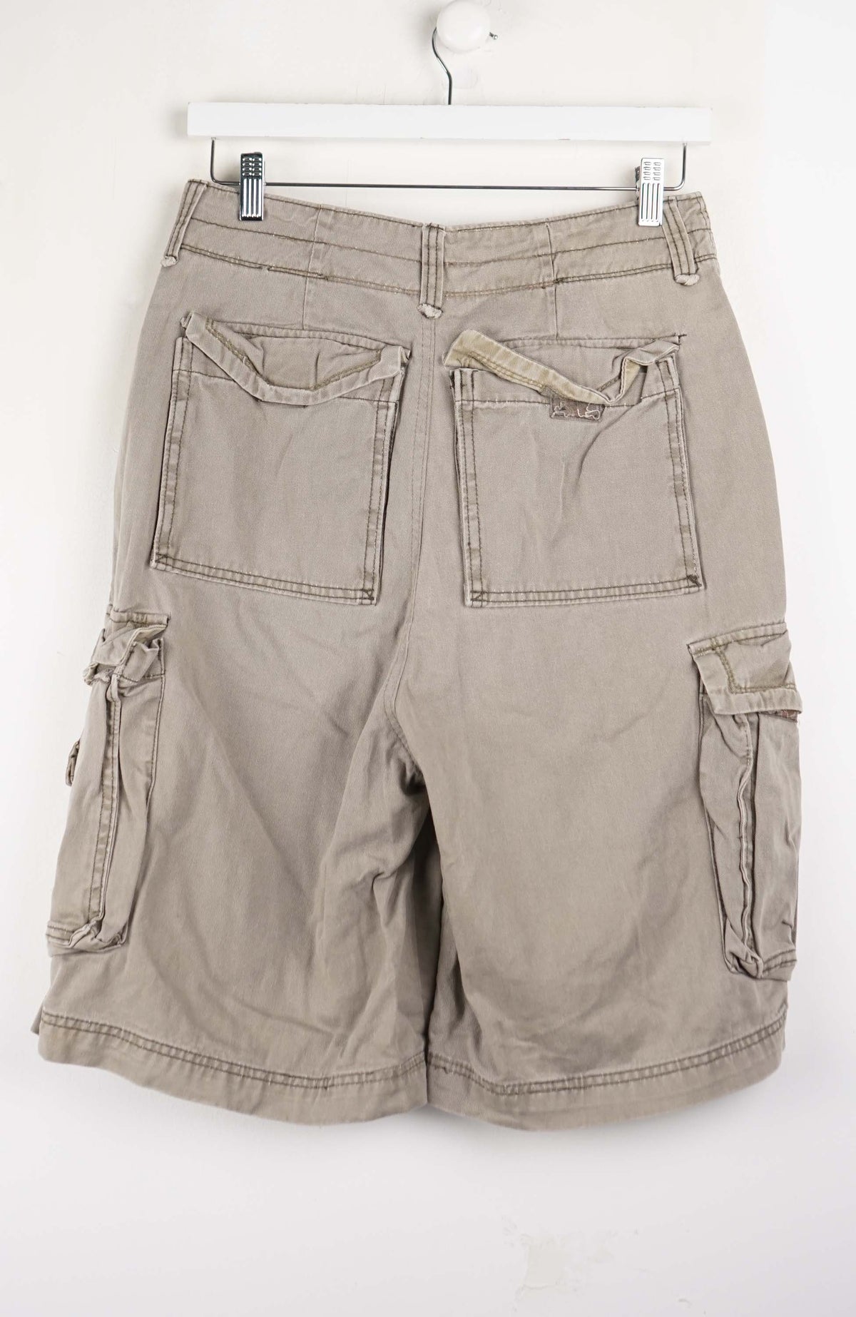 VINTAGE REWORK CARGO SHORTS W30