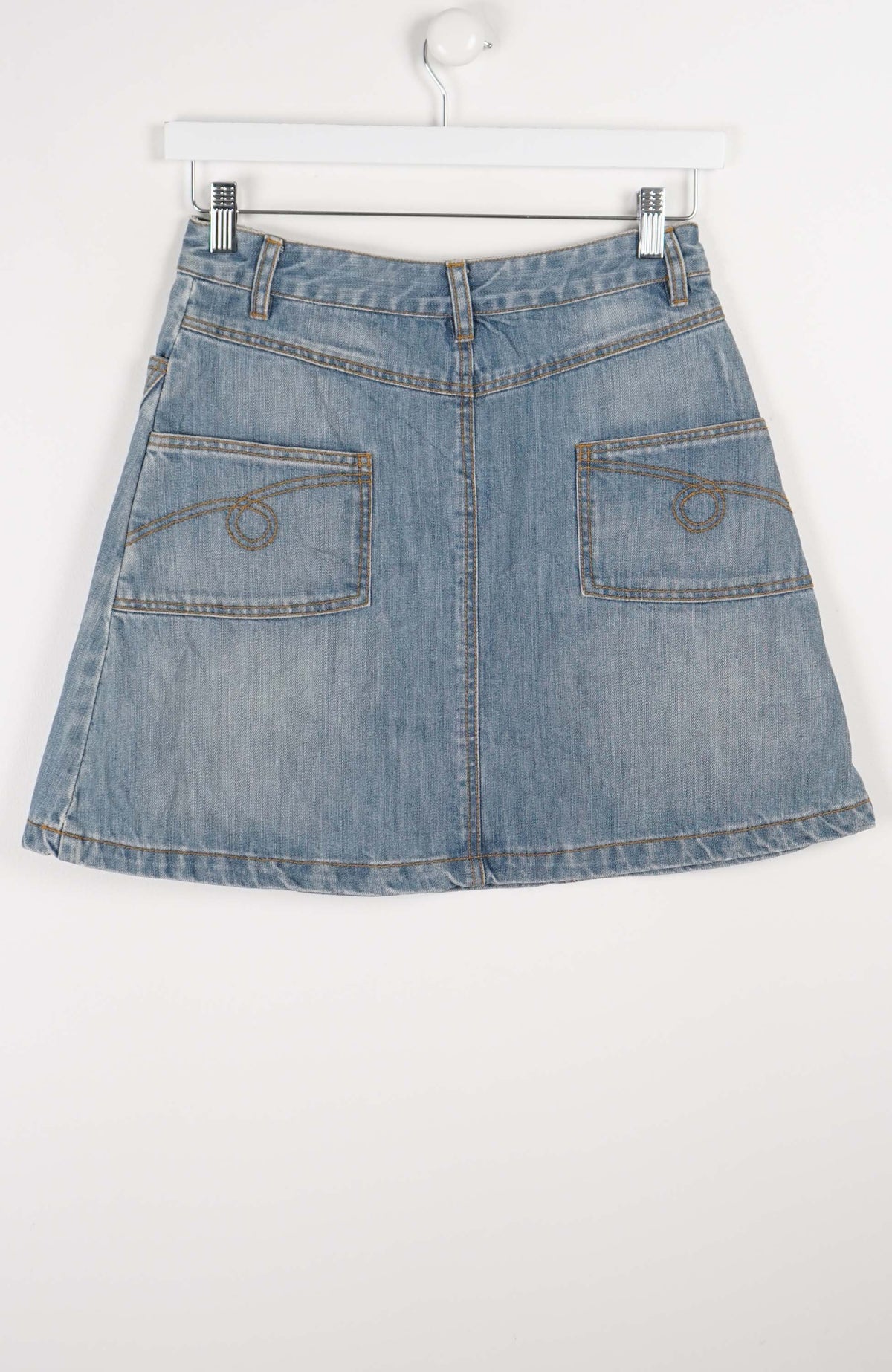 VINTAGE Y2K SKIRT (SIZE 6)