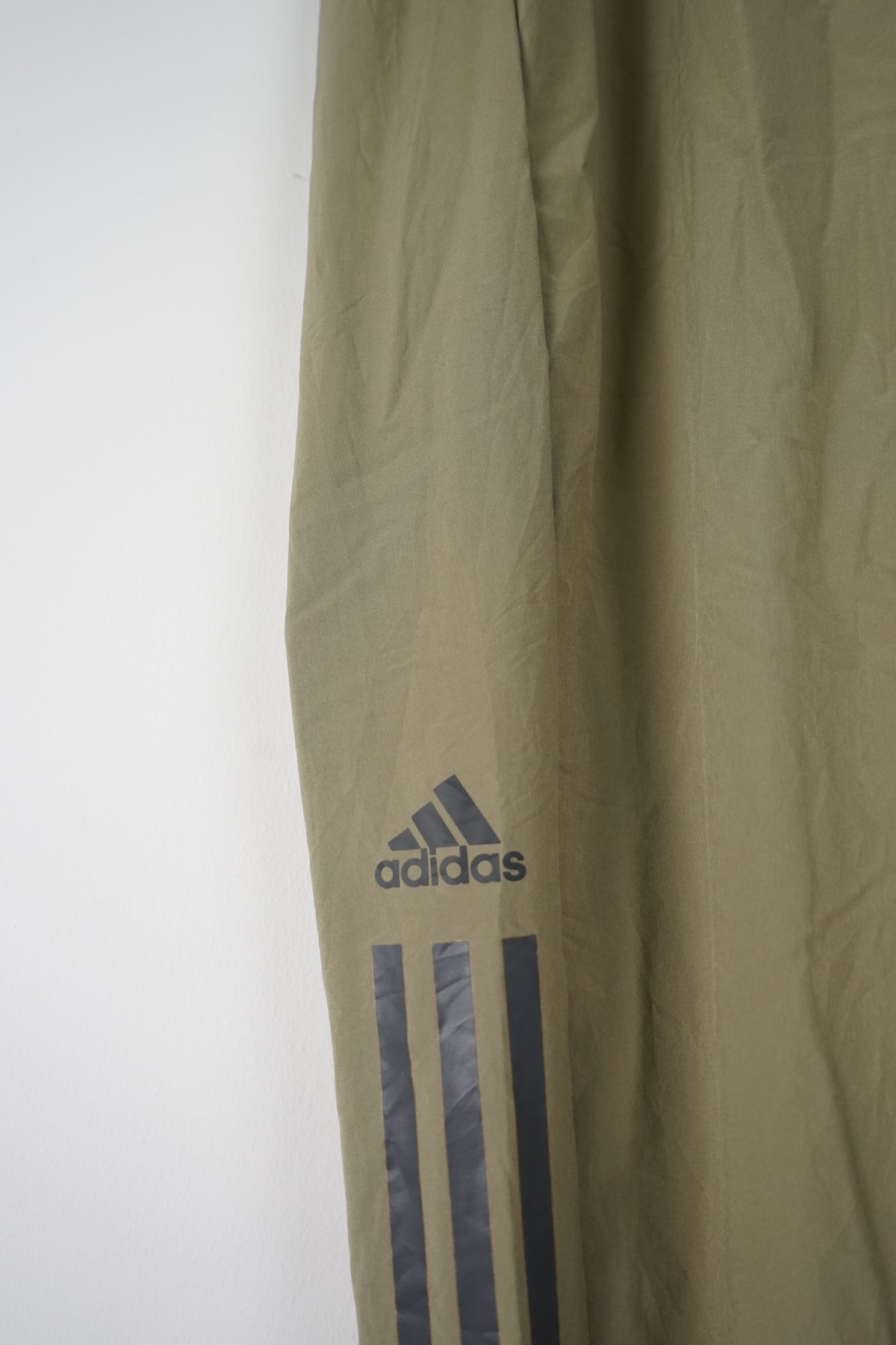 VINTAGE ADIDAS TRACK PANTS (XL)