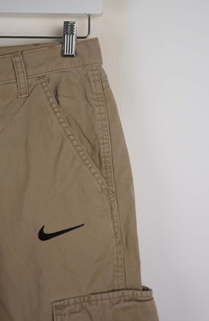 VINTAGE REWORK CARGO SHORTS W30