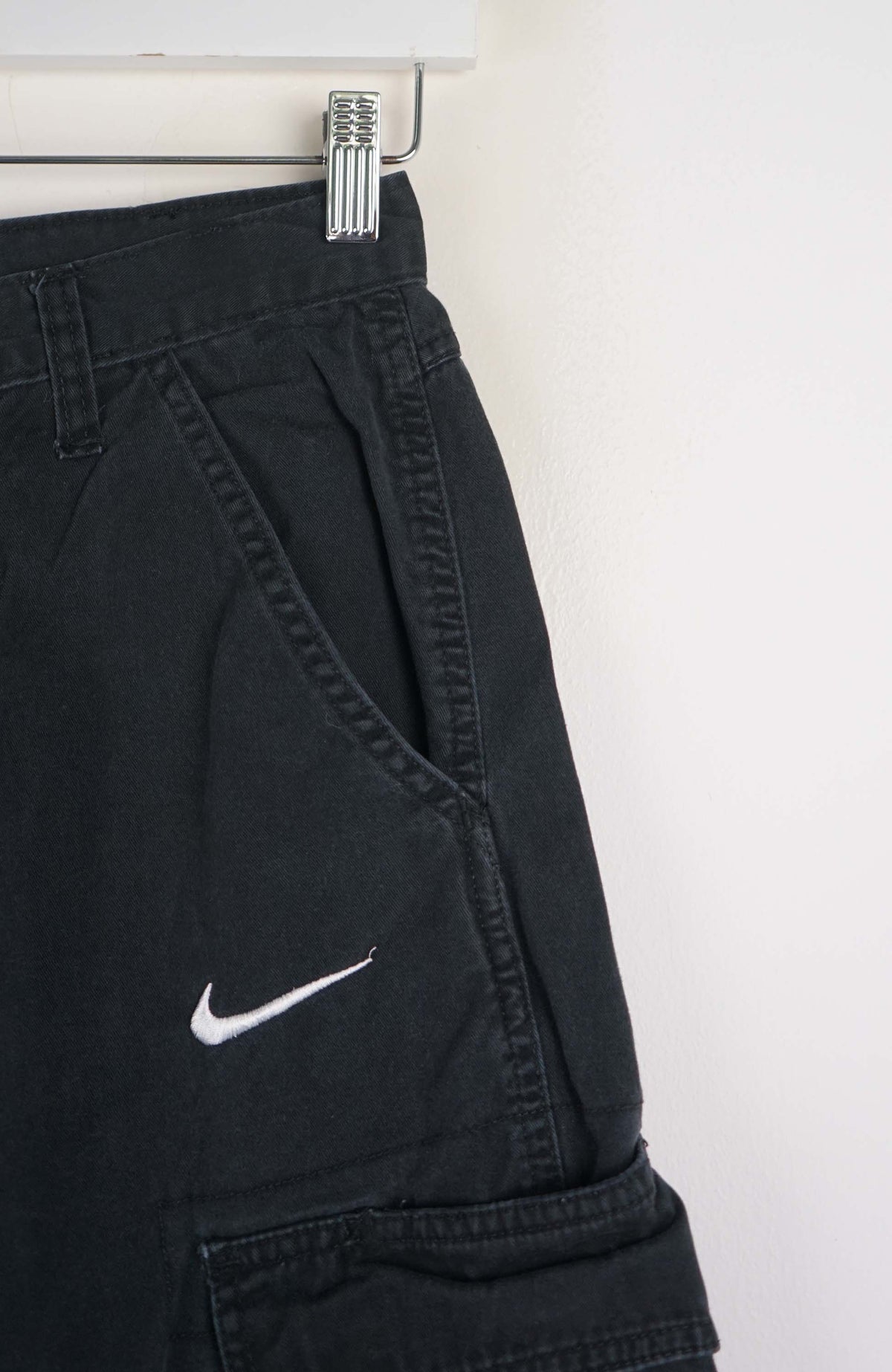 VINTAGE REWORK CARGO SHORTS W26