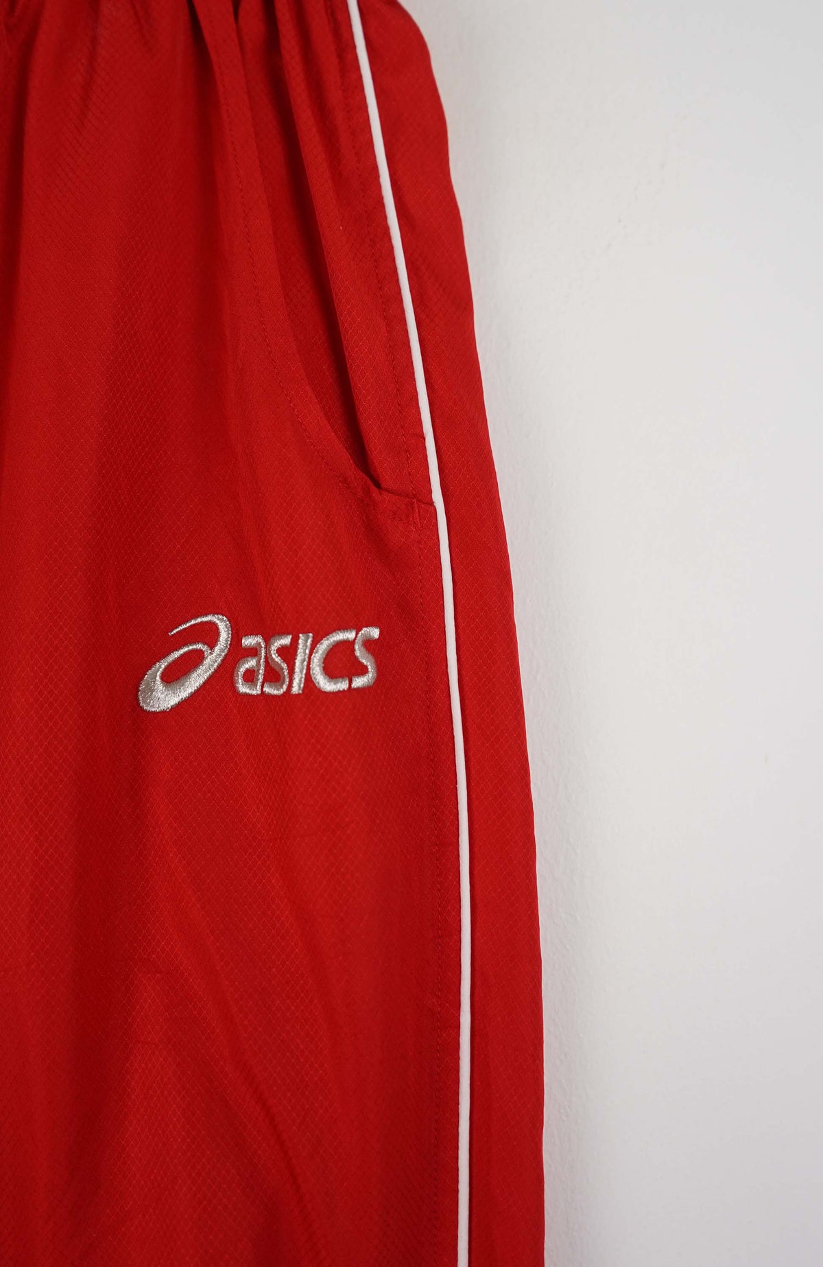 VINTAGE ASICS TRACK PANTS (XS)