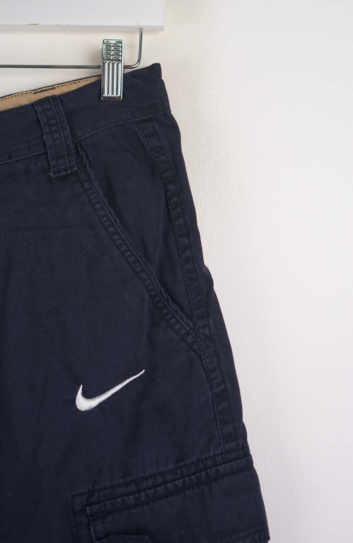 VINTAGE REWORK CARGO SHORTS W28