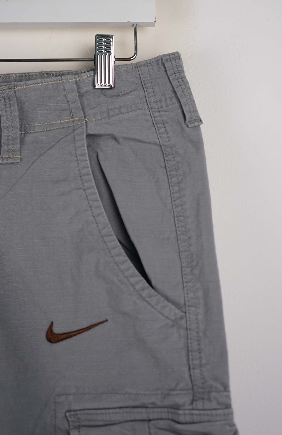 VINTAGE REWORK CARGO SHORTS W34