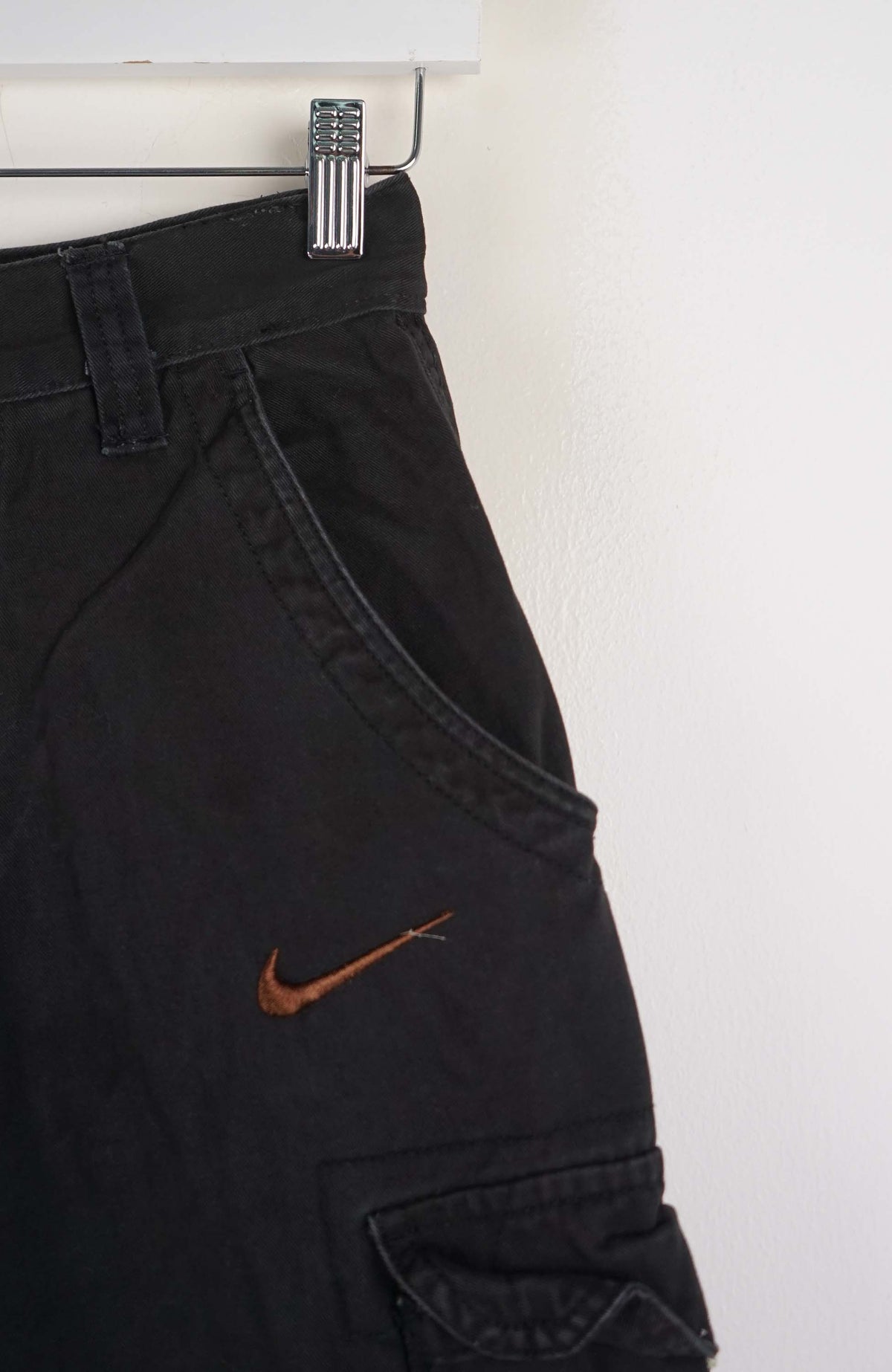 VINTAGE REWORK CARGO SHORTS W24